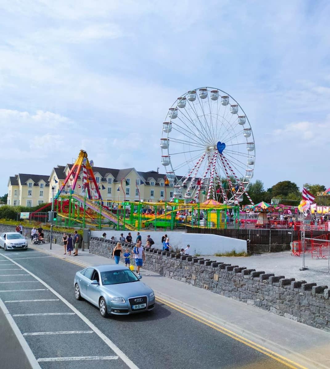 Salthill Apartment - Quiet & Relaxing Galway Eksteriør bilde